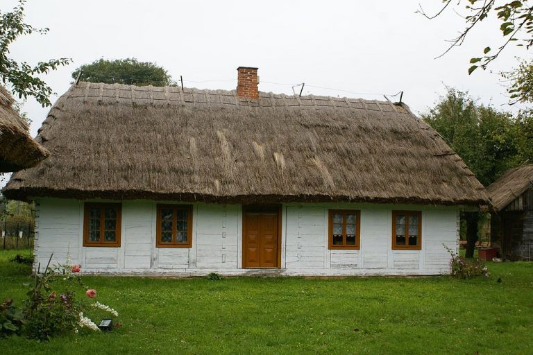 Institute of Ethnology and Cultural Anthropology, Adam Mickiewicz University , CC BY-SA 3.0 PL, via Wikimedia Commons